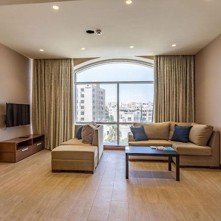 Seventh-Star Hotel Amman Ngoại thất bức ảnh