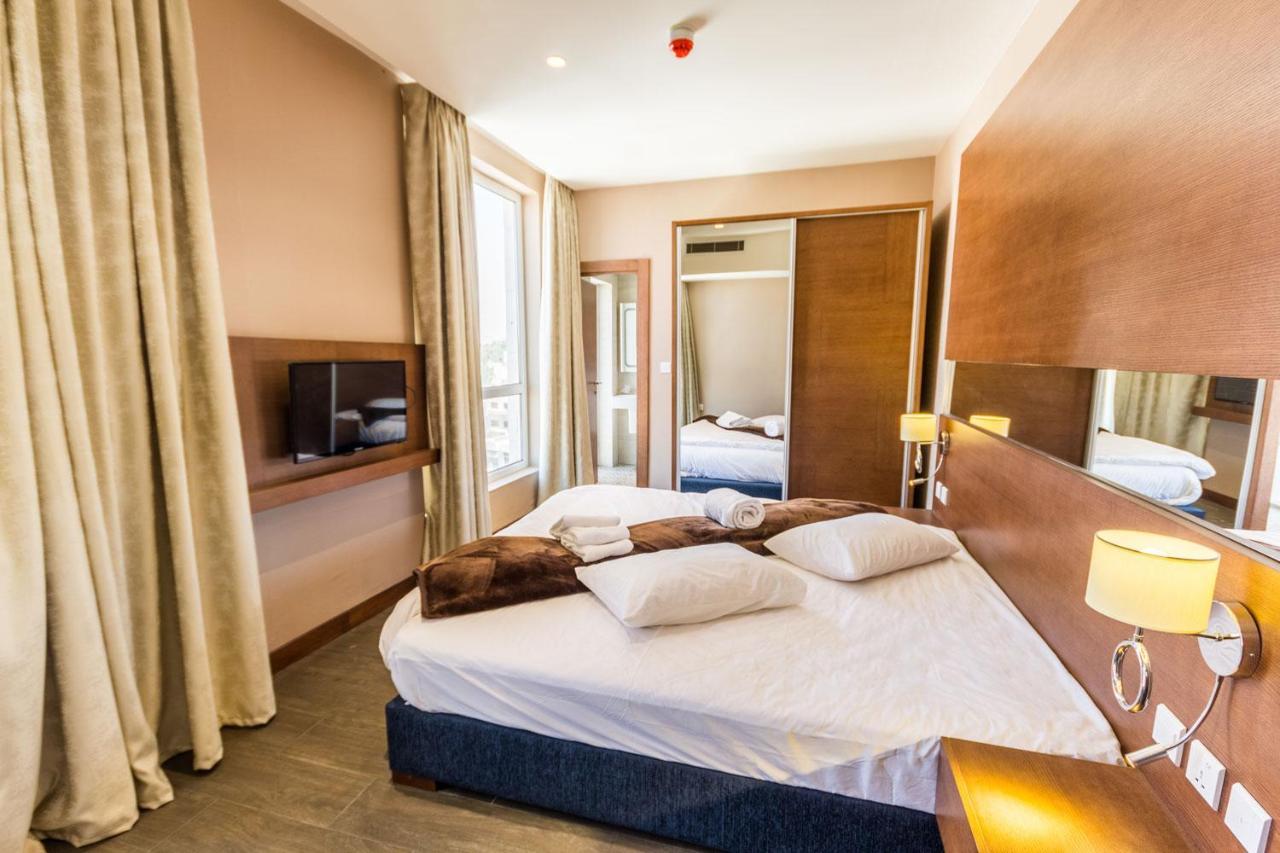 Seventh-Star Hotel Amman Ngoại thất bức ảnh