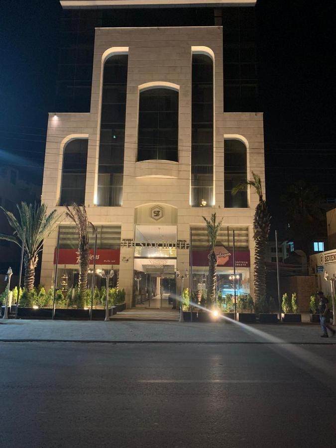 Seventh-Star Hotel Amman Ngoại thất bức ảnh